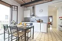 Happy People Sagrada Familia Apartment *